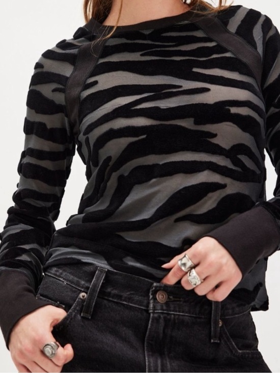 Free People Tops - Free People We The Free So Lush Burnout Velvet Top
